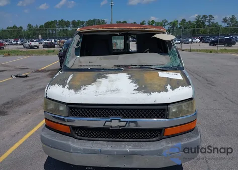 2007 Chevrolet Express Work Van z USA, uszkodzony, nr VIN 1GCFG15Z171147452